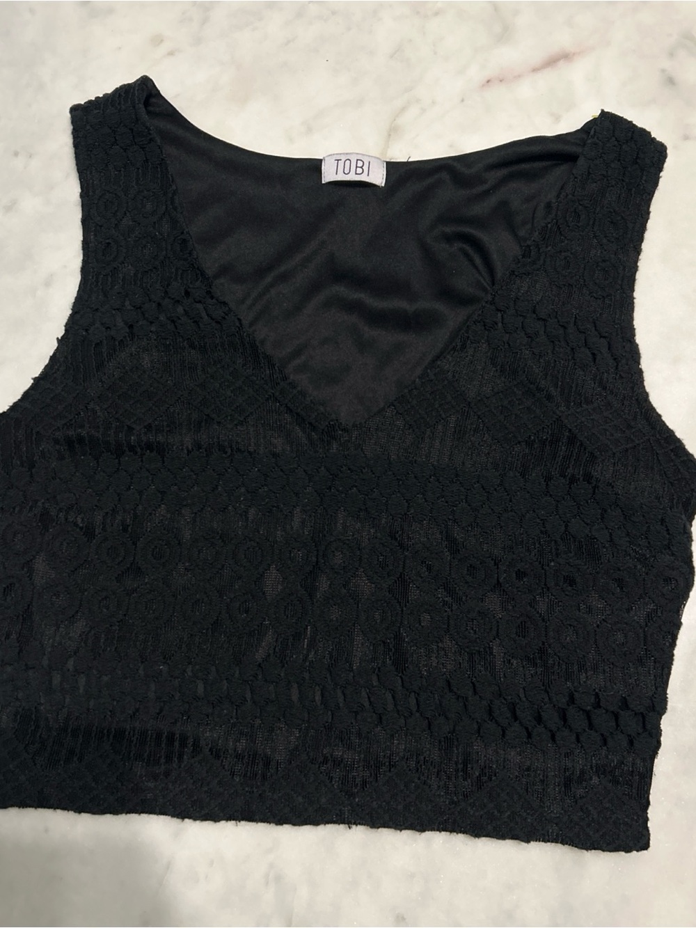 Tobi Black Lace V-Neck Cropped Camisole